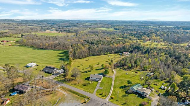 5232 County Road 78, Fort Payne, AL 35967