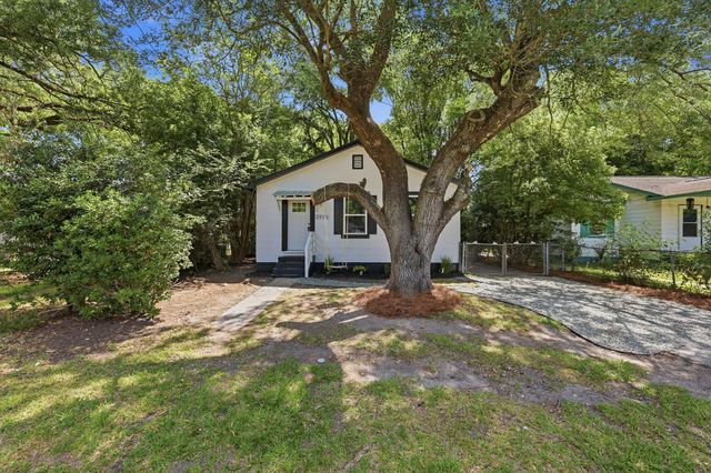 2916 Lexington Avenue, North Charleston, SC 29405
