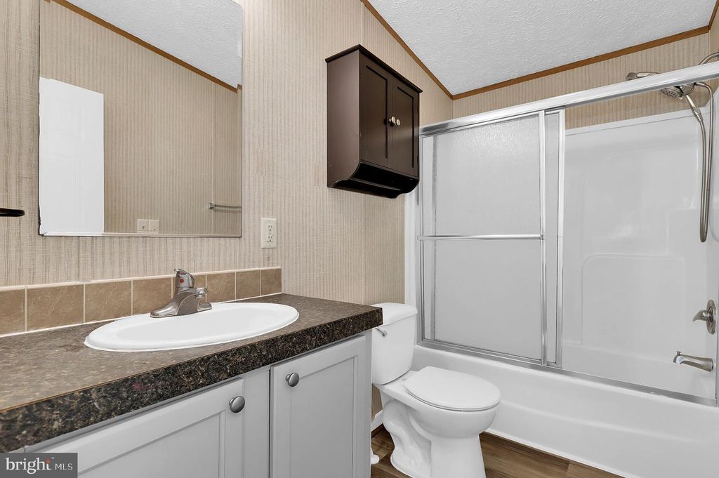 Image 21 of property listing at 7810 CLARK RD #D88, Jessup, MD 20794