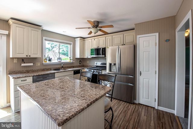 103 CLOVER TER, Williamstown, NJ 08094