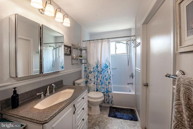 103 CLOVER TER, Williamstown, NJ 08094