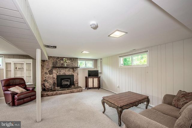 103 CLOVER TER, Williamstown, NJ 08094