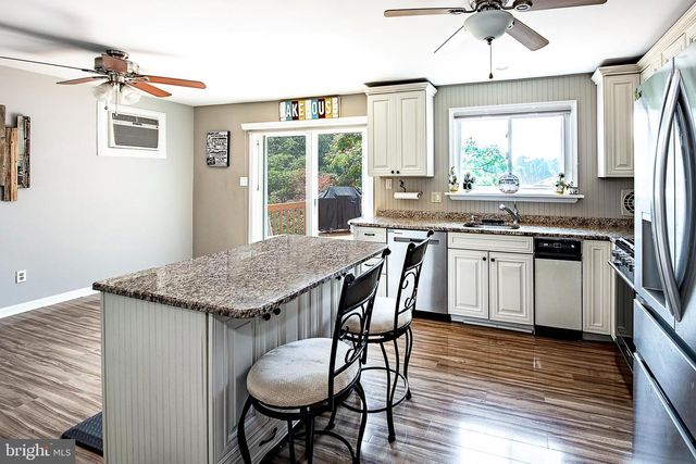 103 CLOVER TER, Williamstown, NJ 08094