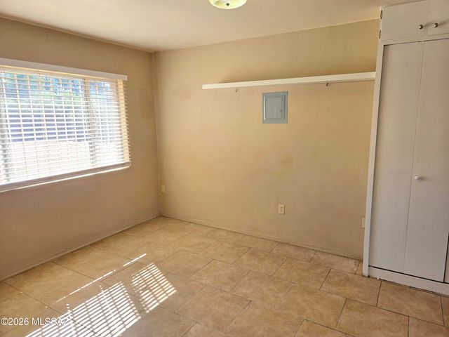 1930 E Water Street, Tucson, AZ 85719