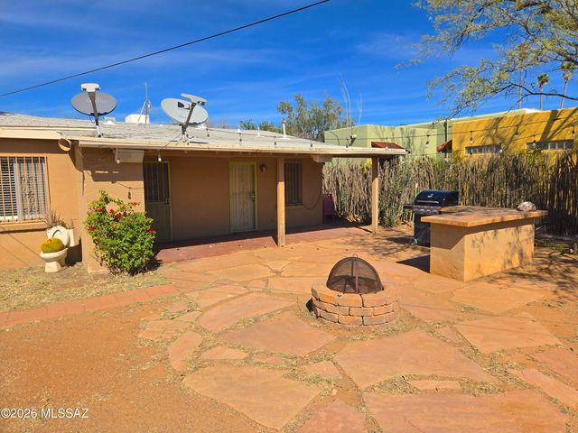 1930 E Water Street, Tucson, AZ 85719