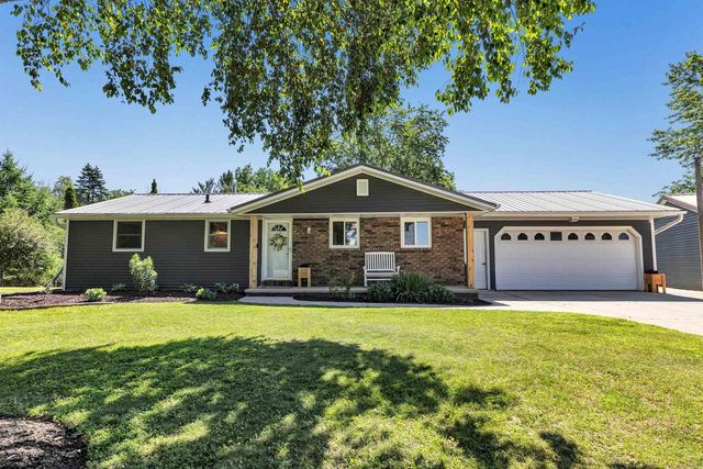 7345 LEMKE DRIVE, Greenleaf, WI 54126