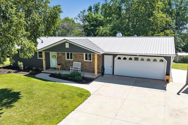 7345 LEMKE DRIVE, Greenleaf, WI 54126