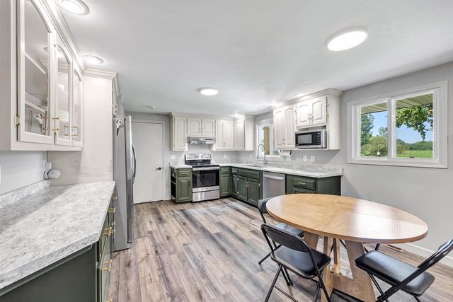 7345 LEMKE DRIVE, Greenleaf, WI 54126