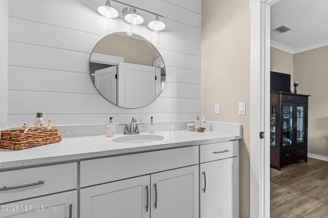 4743 RAGGEDY POINT Road, Fleming Island, FL 32003