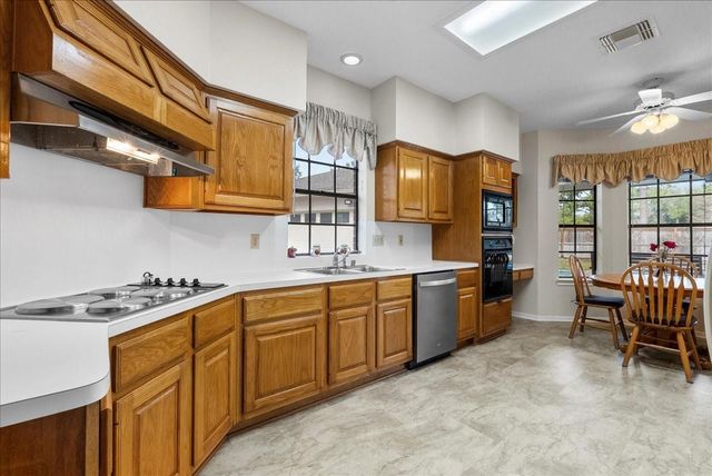 854 Prairie Brook Court, Houston, TX 77062