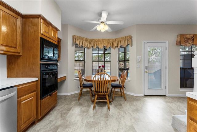 854 Prairie Brook Court, Houston, TX 77062