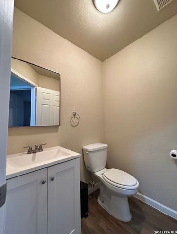 7234 CORAL SPGS, San Antonio, TX 78250