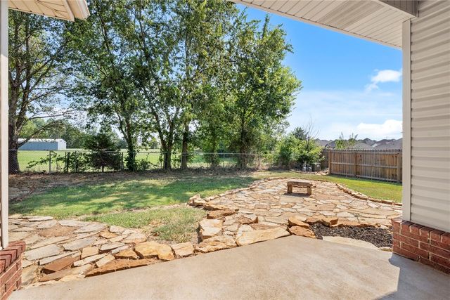 725 Todd Circle, Pea Ridge, AR 72751