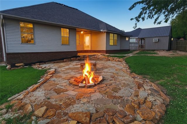 725 Todd Circle, Pea Ridge, AR 72751
