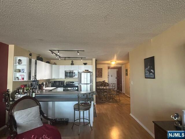 7002 JFK Blvd E 37H, Guttenberg, NJ 07093