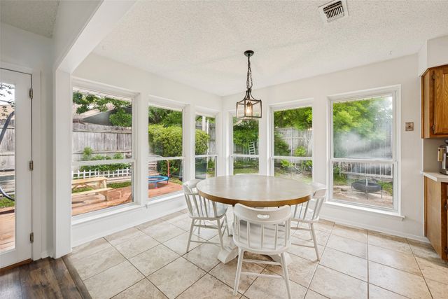 4532 Grey Dawn Drive, Arlington, TX 76017