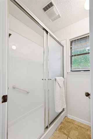 4532 Grey Dawn Drive, Arlington, TX 76017