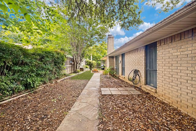 4532 Grey Dawn Drive, Arlington, TX 76017