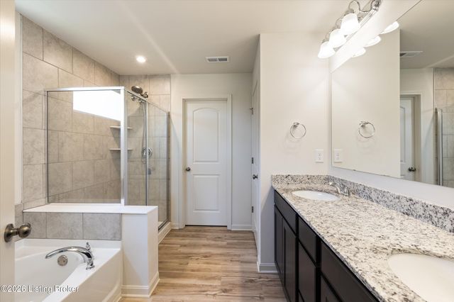 17507 Serenity Ridge Ct, Fisherville, KY 40023