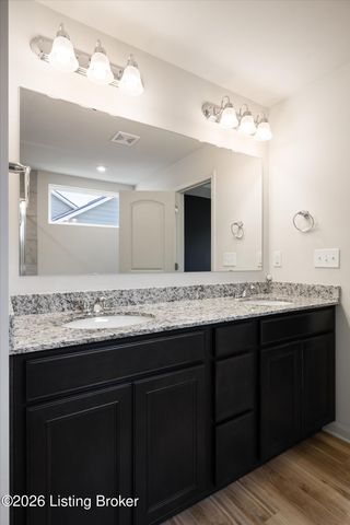 17507 Serenity Ridge Ct, Fisherville, KY 40023