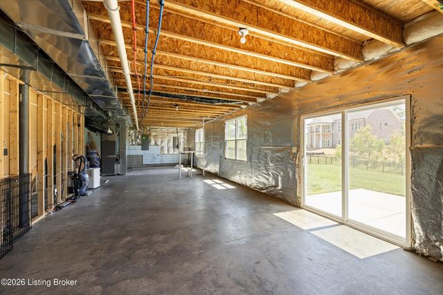 17507 Serenity Ridge Ct, Fisherville, KY 40023