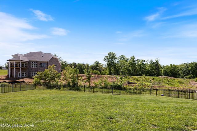 17507 Serenity Ridge Ct, Fisherville, KY 40023