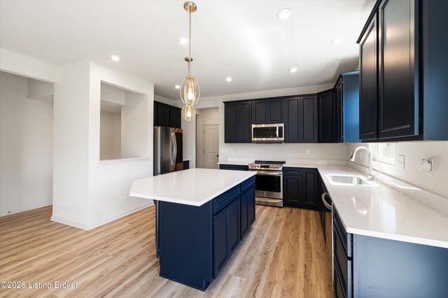 17507 Serenity Ridge Ct, Fisherville, KY 40023