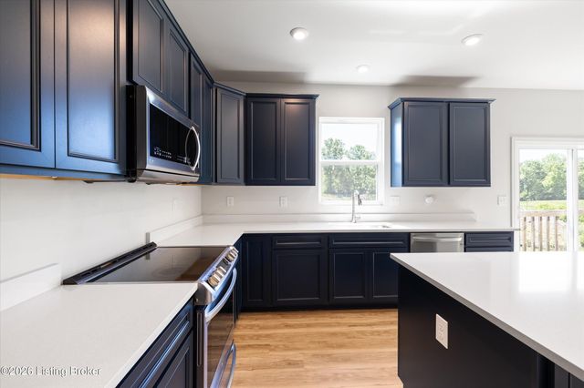 17507 Serenity Ridge Ct, Fisherville, KY 40023