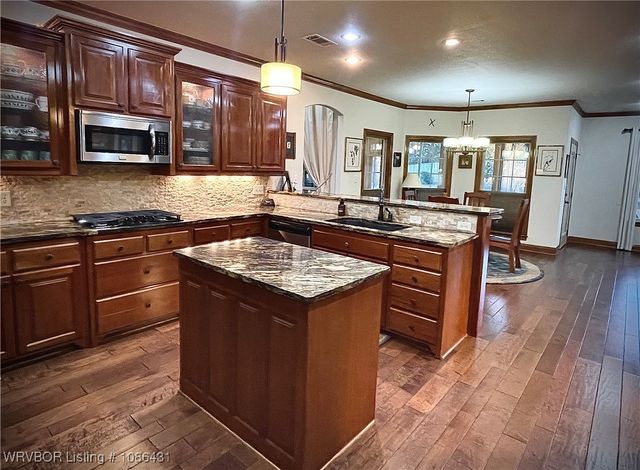 6700 Riley Park Drive, Fort Smith, AR 72916