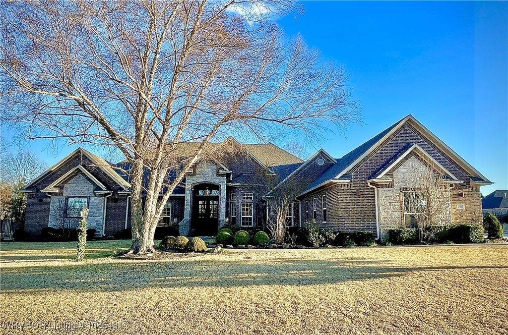 6700 Riley Park Drive, Fort Smith, AR 72916