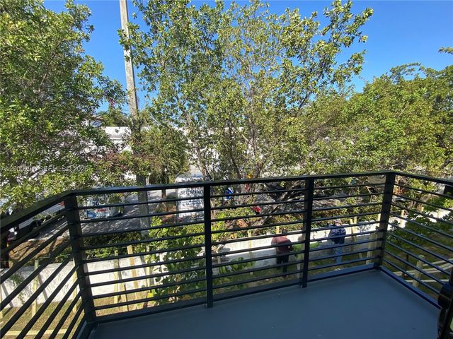 2434 SW 145th Pl, Miami, FL 33175