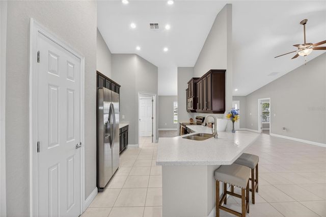 3039 PEARLY DRIVE, Lakeland, FL 33812