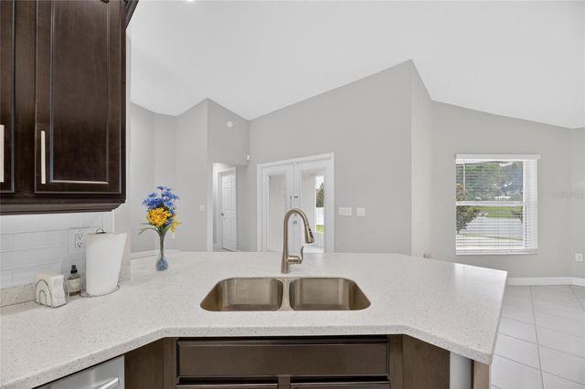 3039 PEARLY DRIVE, Lakeland, FL 33812