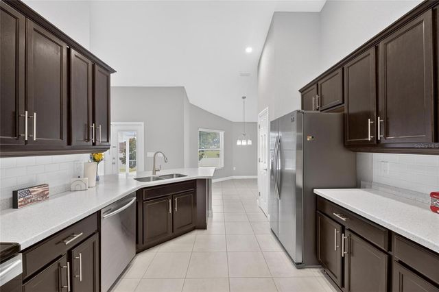 3039 PEARLY DRIVE, Lakeland, FL 33812