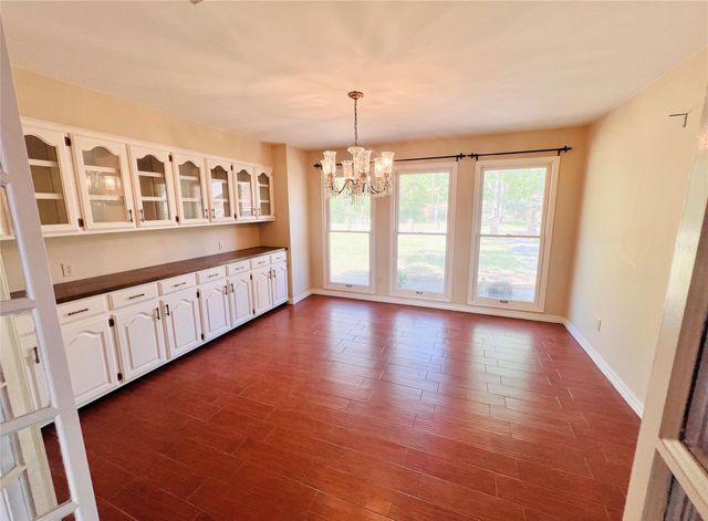 204 Primrose Lane, Hemphill, TX 75948