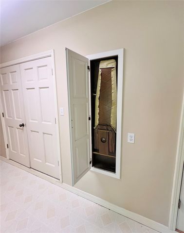 204 Primrose Lane, Hemphill, TX 75948