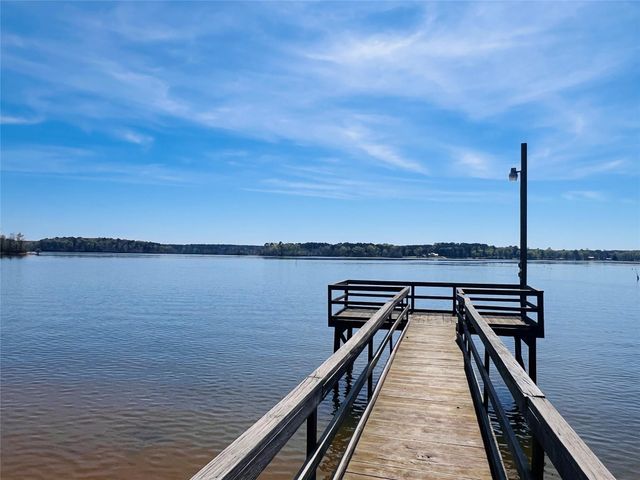 204 Primrose Lane, Hemphill, TX 75948