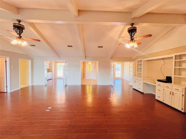 204 Primrose Lane, Hemphill, TX 75948