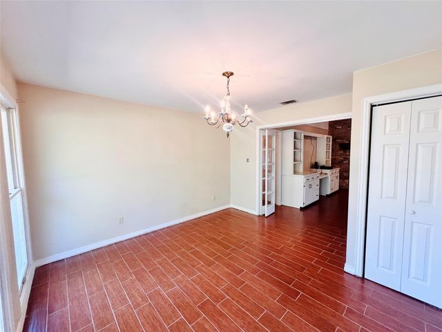 204 Primrose Lane, Hemphill, TX 75948