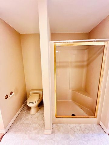 204 Primrose Lane, Hemphill, TX 75948