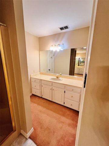 204 Primrose Lane, Hemphill, TX 75948