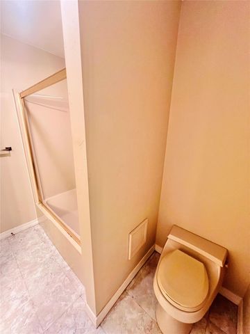 204 Primrose Lane, Hemphill, TX 75948