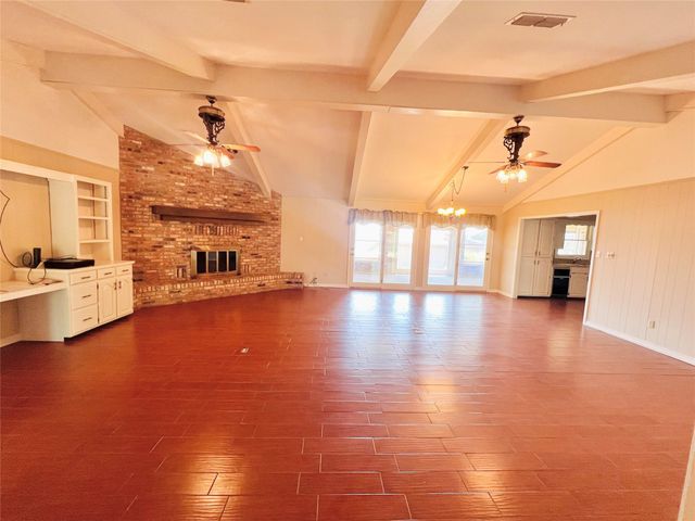 204 Primrose Lane, Hemphill, TX 75948