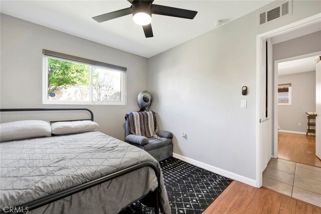 297 W Kirkwall, Azusa, CA 91702