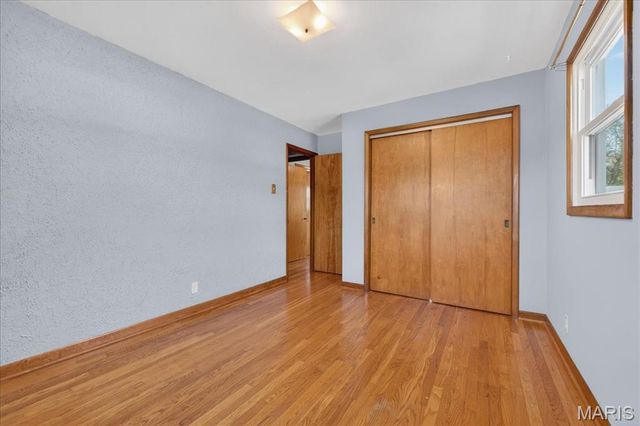 116 S Cadillac Drive, St Charles, MO 63301