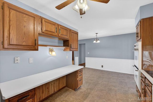 116 S Cadillac Drive, St Charles, MO 63301