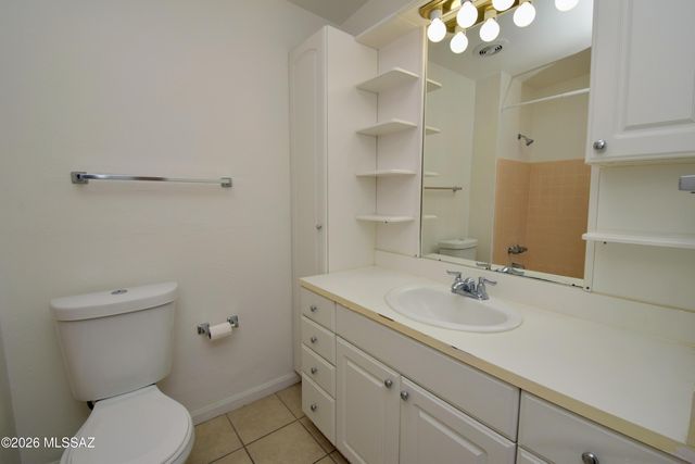 3156 N Vista Del Forte Drive, Tucson, AZ 85712