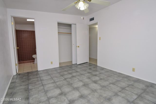 3156 N Vista Del Forte Drive, Tucson, AZ 85712