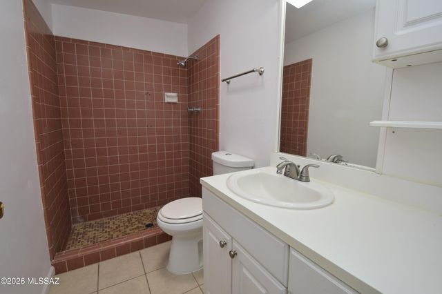 3156 N Vista Del Forte Drive, Tucson, AZ 85712