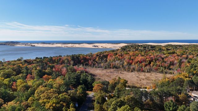 1733 N Lakeview Drive, Mears, MI 49436